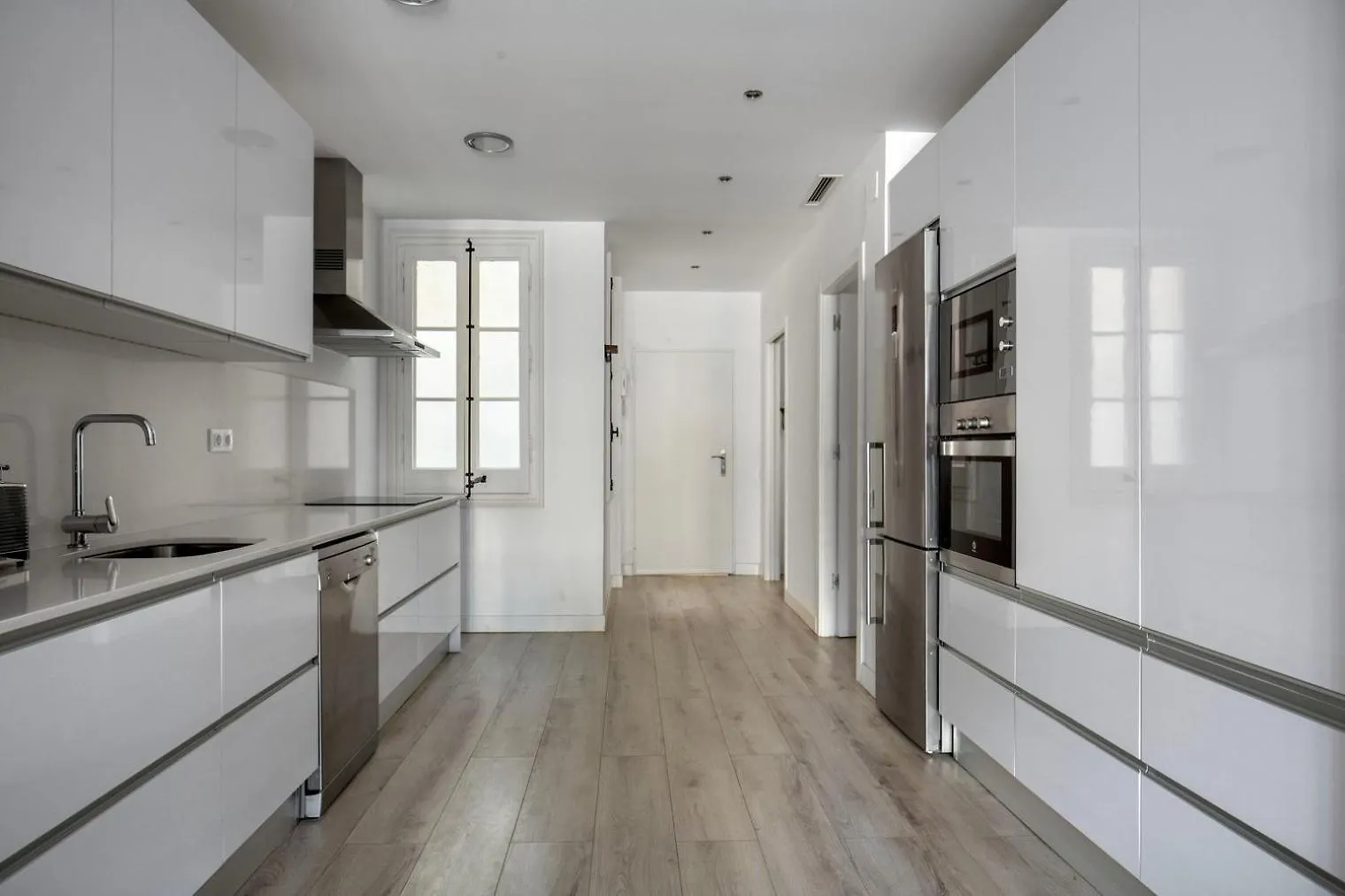 Blueground La Dreta De Leixample Furnished Bcn-112 Apartment Barcelona Spain