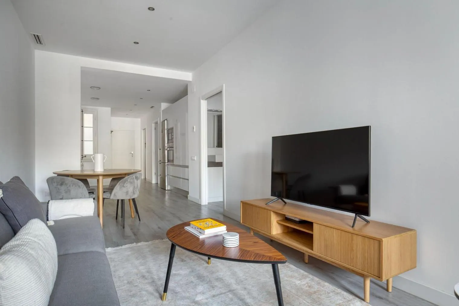 Blueground La Dreta De Leixample Furnished Bcn-112 Apartment Barcelona